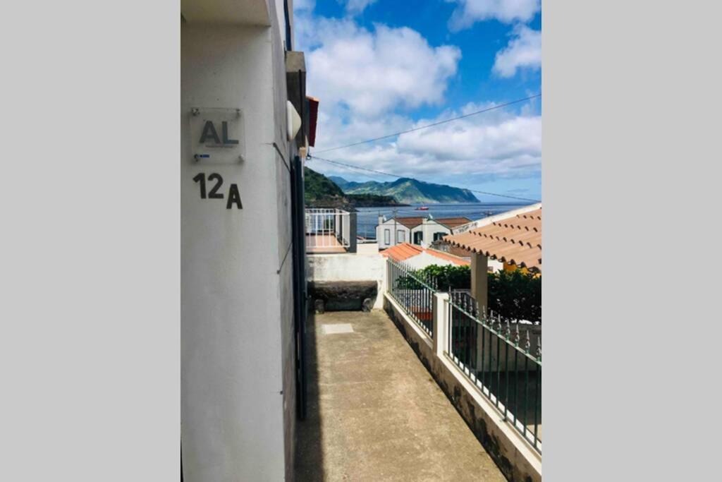 Apartamento Vista Do Mar A Ribeira Quente Ngoại thất bức ảnh